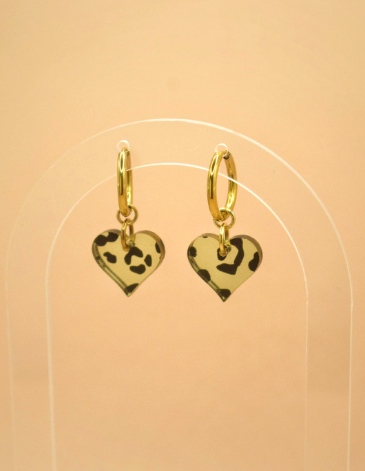 Hertta - leopardi kulta