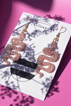 Suojelija - ruusukulta