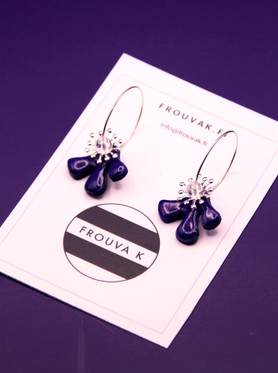 Pernille, tummansininen