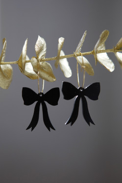 Sievä rusetti, musta