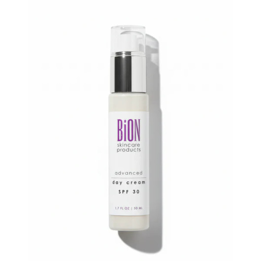 Advanced Day Cream SPF30 - Päivävoide fysikaalisella suojakertoimella 50ml 45€ / 120ml 79,50€