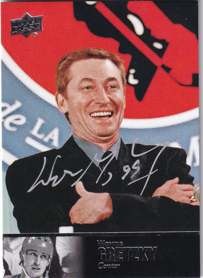  2017-18 Ultimate Collection Ultimate Legends HOF Autographs #LHOFWG Wayne Gretzky A