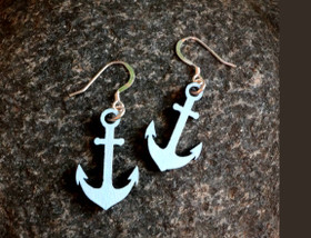 Ankkuri puukorvakorut