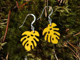 Peikonlehti puukorvakorut