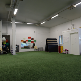 Tilavuokraus kurssilaisille arkisin klo 6-16