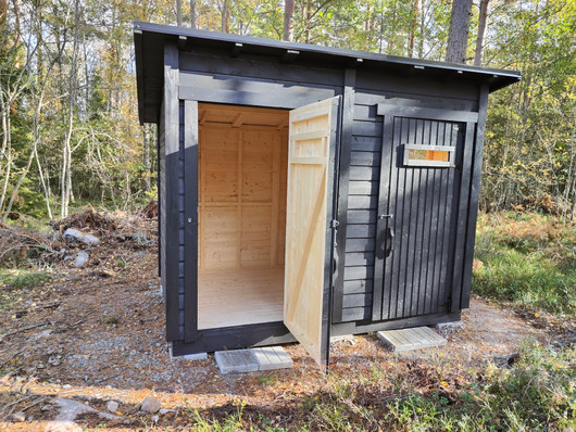 Varasto+huussi Combi