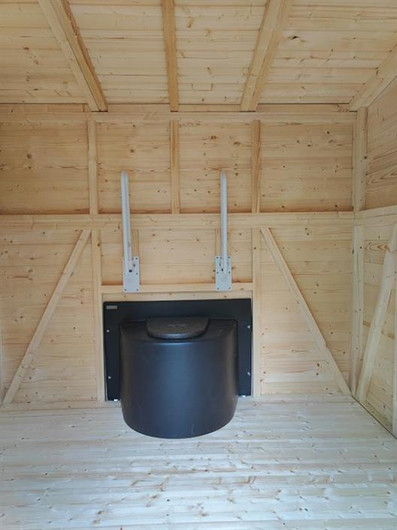 Esteetön moderni Invahuussi