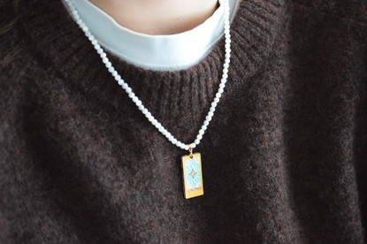 Helmikaulakoru kullatulla The Star riipuksella