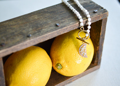 Mother of Pearls helmikaulakoru