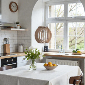 Hyrre - riippuvalaisin