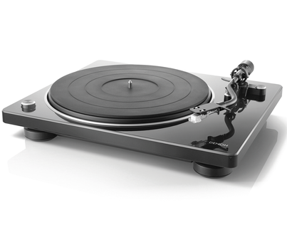 Denon DP-400 levysoitin musta