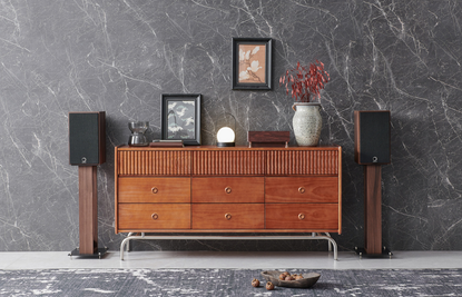 Elipson Heritage XLS 7 pähkinä kaiutinpari