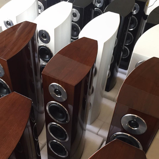Gato Audio FM-50 kaiutinpari High Gloss Walnut