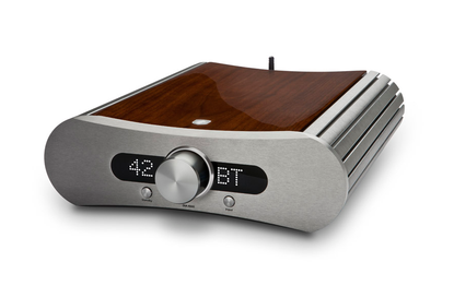 Gato Audio DIA-400S pähkinä esittelylaite