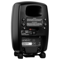 Genelec G One musta