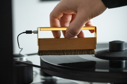 Pro-Ject Brush It Premium hiilikuitu levyharja