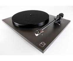 Rega Planar 1 vinyylisoitin