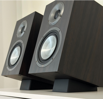 Taga Harmony TSS-10D pöytäjalustat