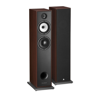 Triangle Borea BR07 walnut kaiutinpari