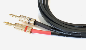 Musta NorStone Classic B400 kaiutinkaapeli banaaniliittimillä