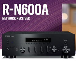 Yamaha R-N600A musta stereovahvistin
