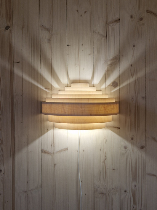 Lasku Seinävalaisin