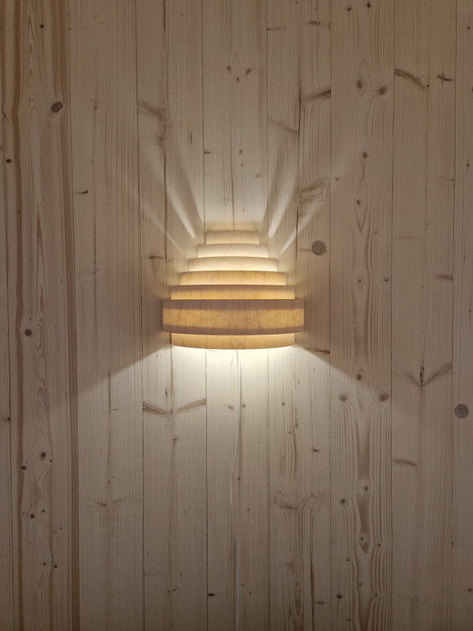 Suippu Seinävalaisin