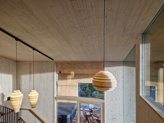 Nousu Ripustusvalaisin