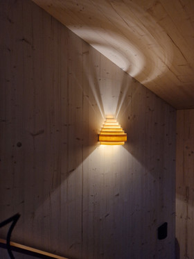 Suippu Seinävalaisin