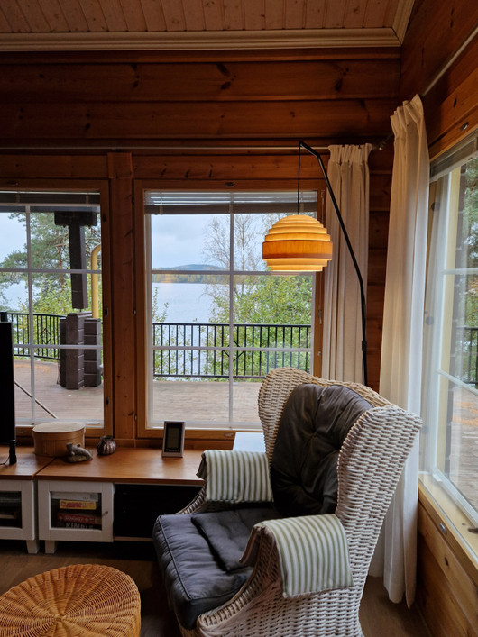 Nousu-Lattiavalaisin