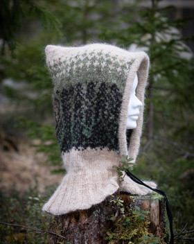 Korven kätkössä - huppukauluri