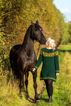 Aman -pitkä tunika YLHÄÄLTÄ ALAS-ohje