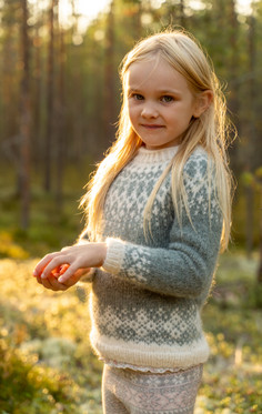 Lasten Lumikääty -neule