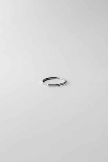 Kulmikas sormus / Angular ring