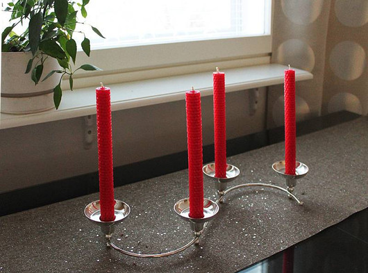 Mehiläisvahakynttilä Onnenpuna (2 kpl)