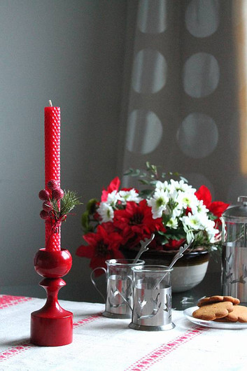 Mehiläisvahakynttilä Puolukka(2 kpl)