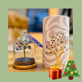 Lapis lazulipuu - hiljaisuuden hetki (Voimapuun puutarha)