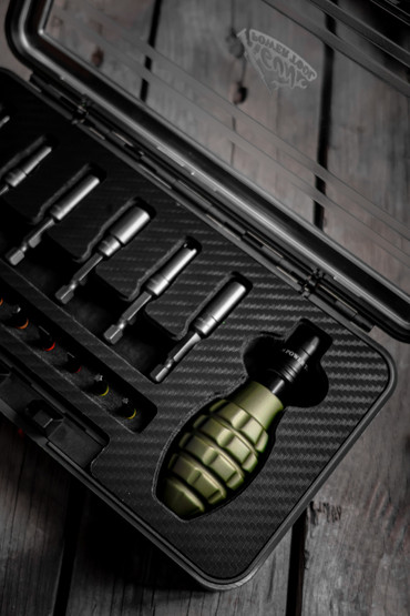 Gun Power Tool – 17-Piece Grenade-Style  –venttiilityökalusarja