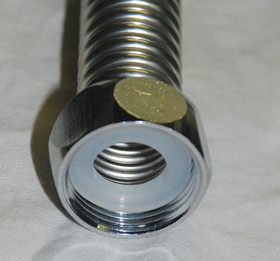 20m, DN20 liittimillä (AISI 316L) Aallotettu rst. putki