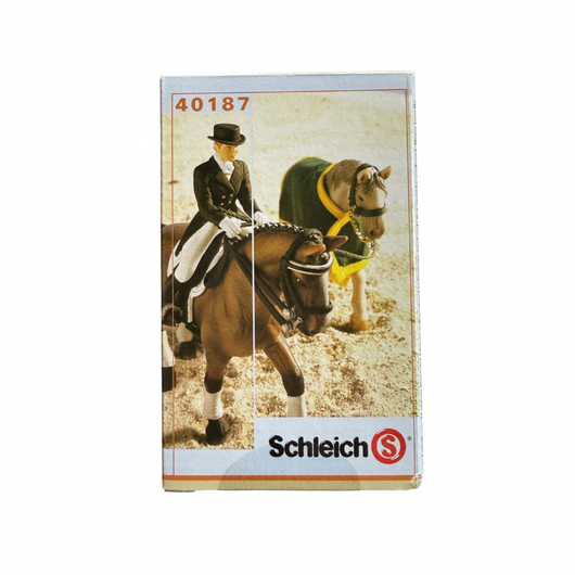 Schleich 40187 kouluratsastaja Krisella ja kouluvarusteet laatikko 
