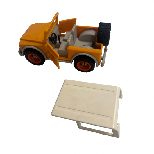 Schleich Auto ja hevostraileri