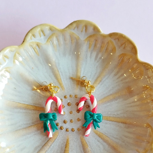 Makeat karkkikepit- korvakorut