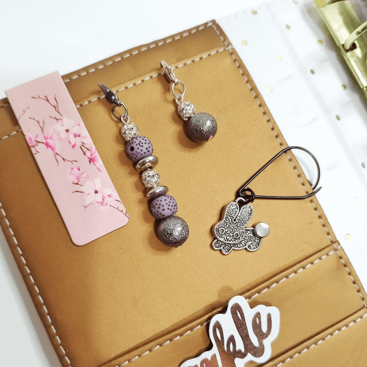 Kalenterikoru, hopea pupu