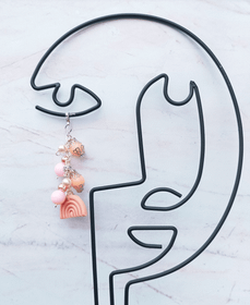 Kalenterikoru, Korallikaari