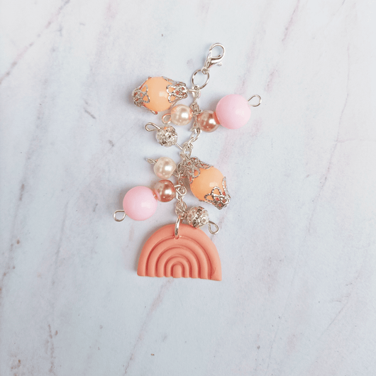 Kalenterikoru, Korallikaari