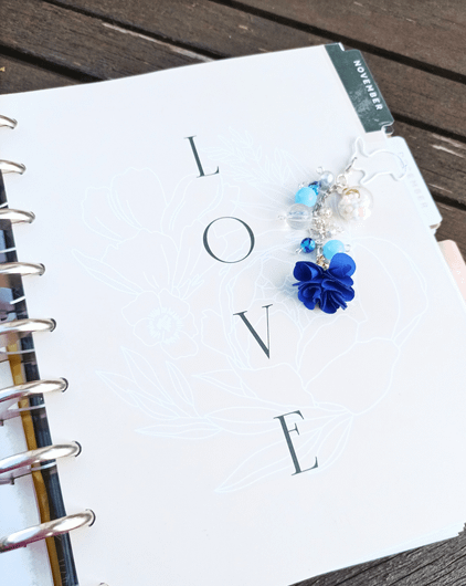 Kalenterikoru, Siniset kuplat