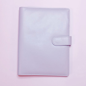Budjetoinnin aloituspakkaus, liila kansio. A5 koko