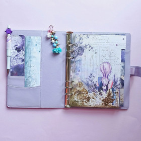 A5 välilehdet, Purple girl