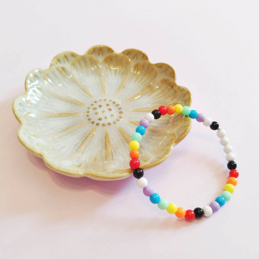 Pride käsikoru, heteroliittolainen.