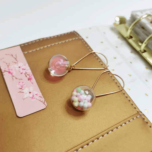 Kalenterikoru, purkkapallot